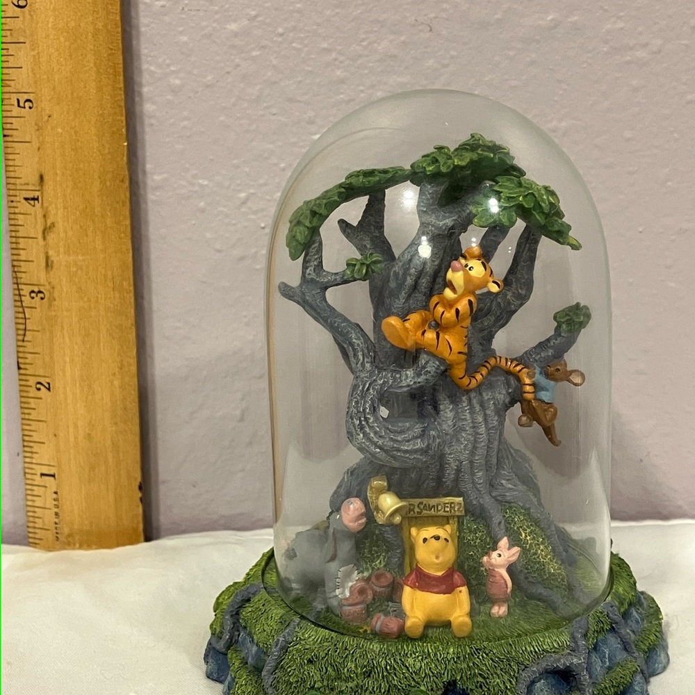 Disney Winnie the Pooh Snow Globe with Green and Yellow Accents